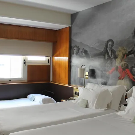 Goya Hotel 4*